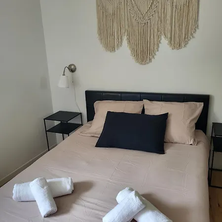 Hébergement de vacances La Grange - 10 Couchages *